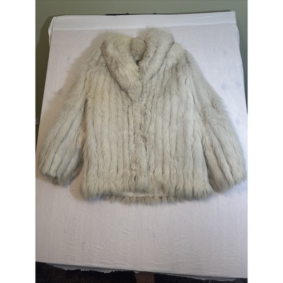 Saga Fox Jackets & Blazers - Vintage Saga Blue Fox Finland Stroller Fur Jacket White Silver Size L Beautiful!
